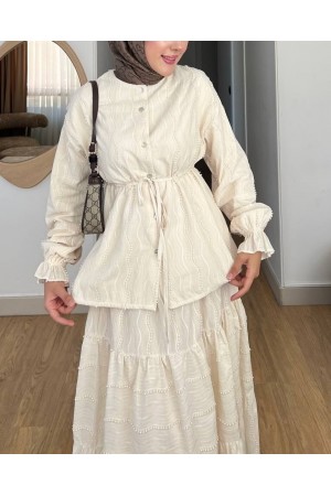 Önü Düğmeli Beli Bağcıklı Kolu Lastikli Etekli Dantelli Takım -Bej