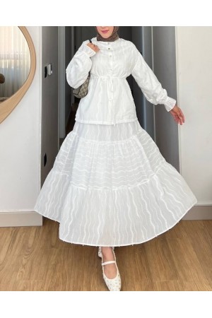 Önü Düğmeli Beli Bağcıklı Kolu Lastikli Etekli Dantelli Takım -Beyaz