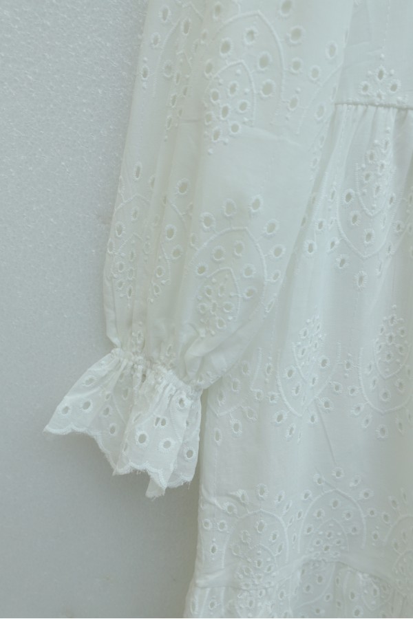 Half-Buttoned Lace Detail Waist Dress -White