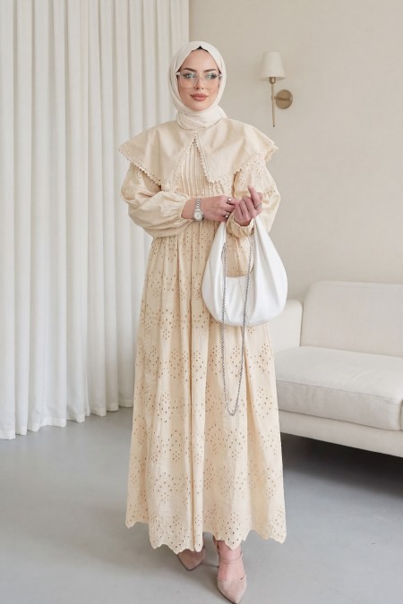 Pelerin Yaka Dantel Detaylı Elbise  -Bej