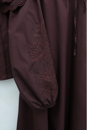 Wide-necked, tie-up sleeve, elasticated hem, lined poplin set. -Maroon