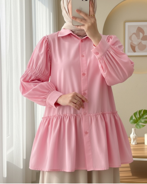 Shirt with Gathered Ruffle Detail on the Sleeve -Pink
