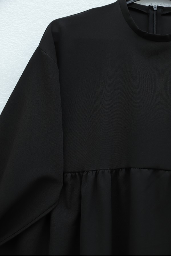 Long Double Dress with Lace-Up Sleeves -Black