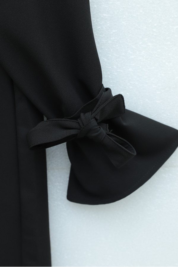 Long Double Dress with Lace-Up Sleeves -Black