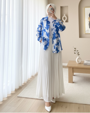 Spray Pattern Satin Shirt -Saxe 