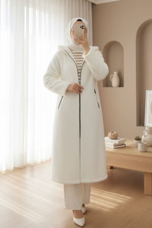 Astarlı Kapşonlu Kuzu Pelüş Kışlık Kaban  -Ekru