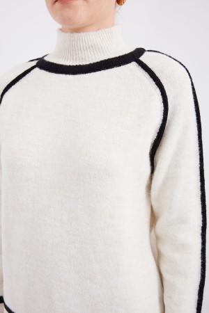 15879 سترة صوفية مخططة كبيرة الحجم 