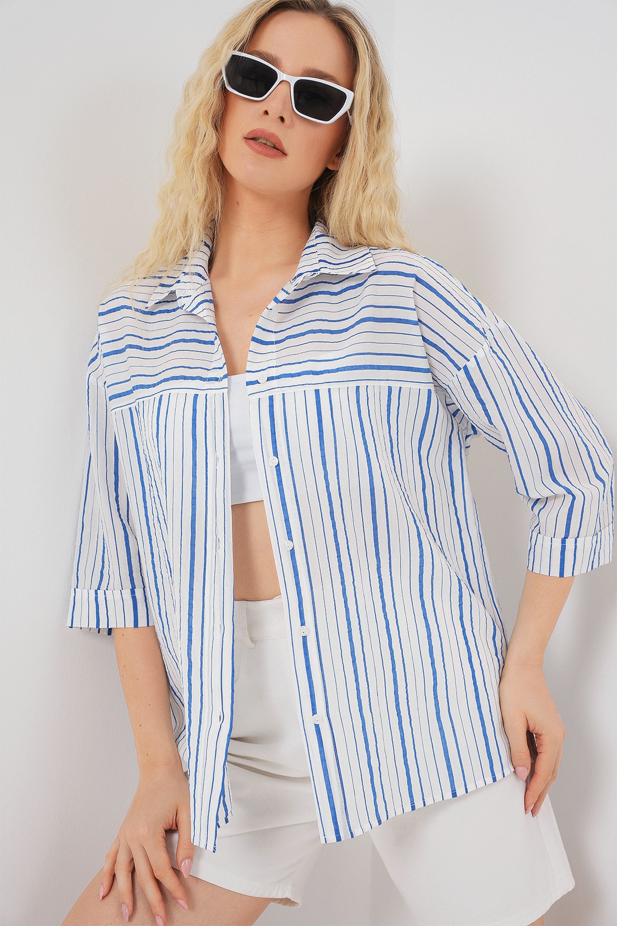 Women's Striped Short-Sleeve Shirt 20344 