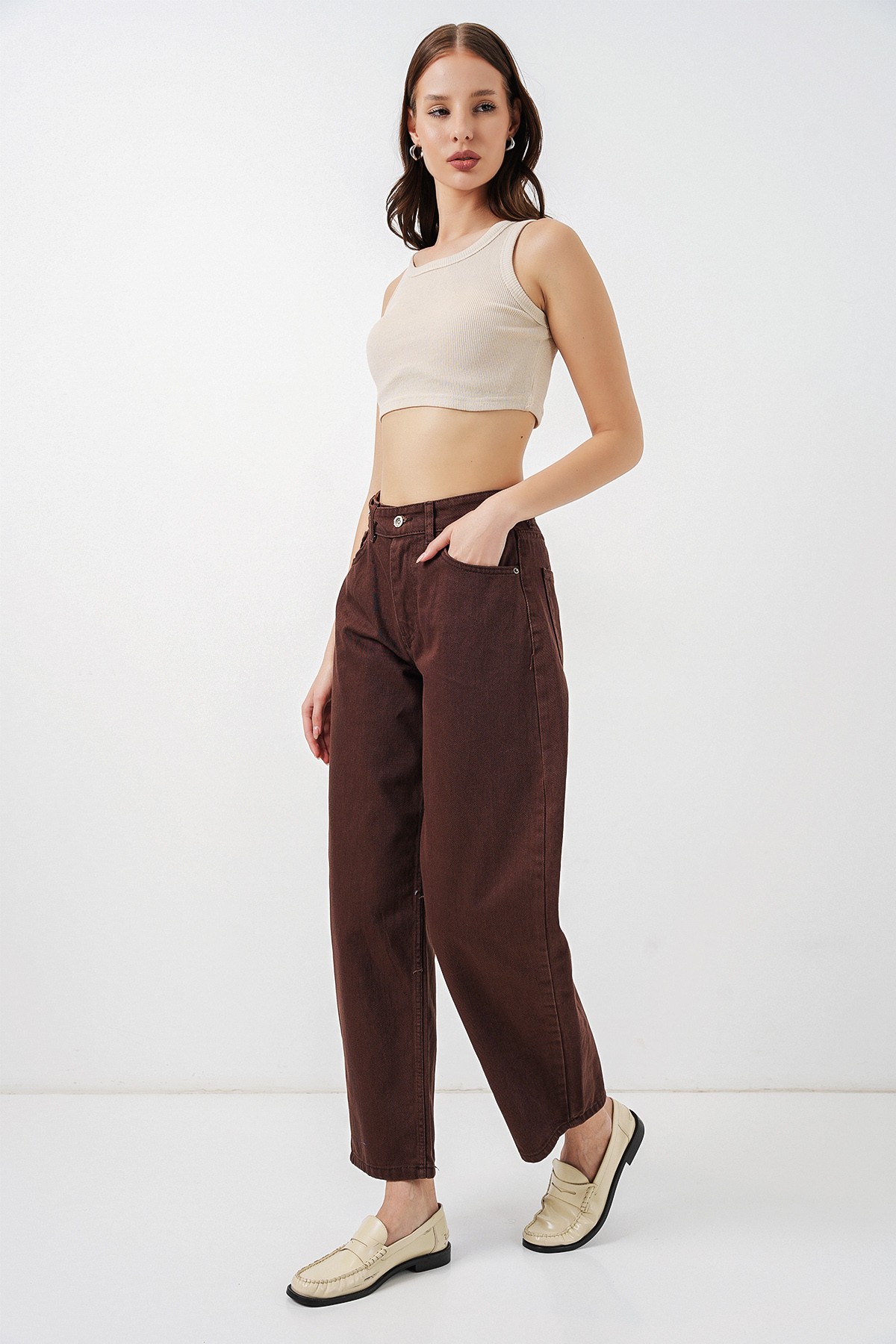Women's High-Waisted Jeans 30081 
