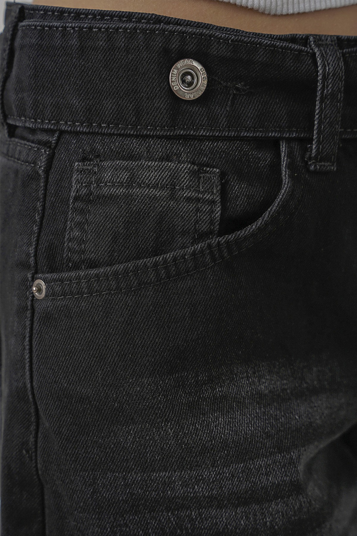 Women's High-Waisted Jeans 30081 
