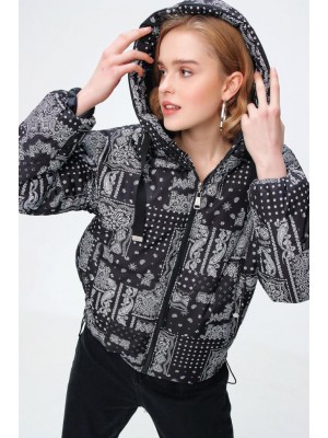 5125 Desenli Şişme Mont - Siyah - Beyaz 1