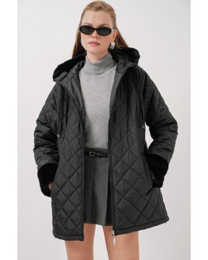 5197 Hooded Quilted Coat 