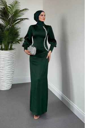 Satin Evening Dress with Zippered Cuff and Stone Detail -زمرد