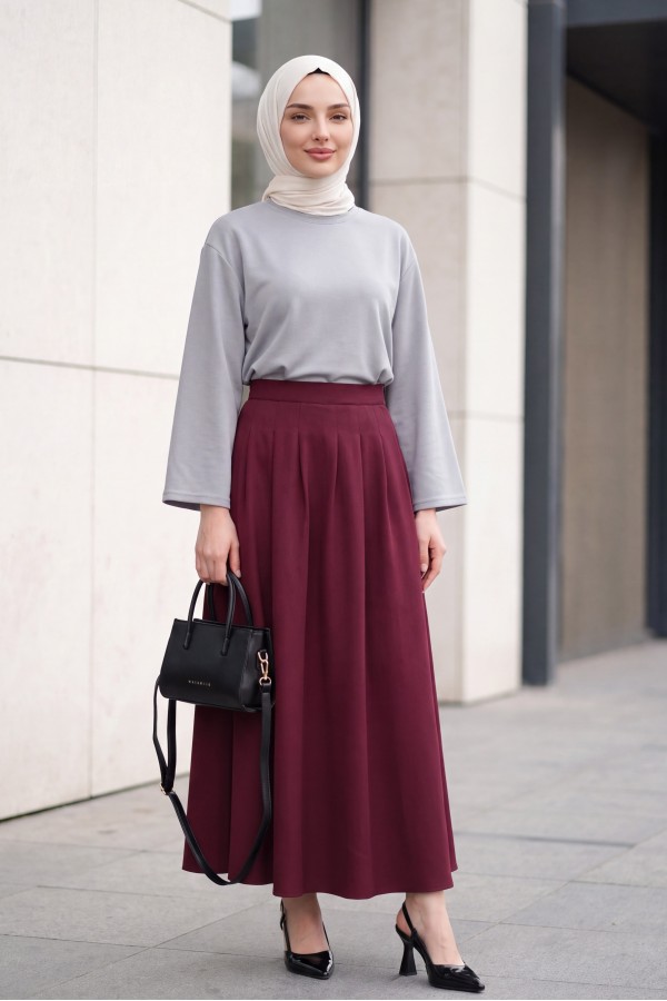 Pleated Crepe Skirt with Zippered Pockets -Maroon