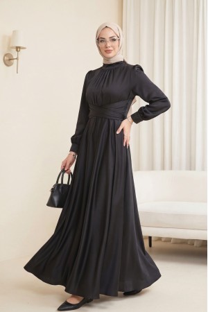 فستان من الساتان بياقة دائرية ورباط على الخصر -أسود