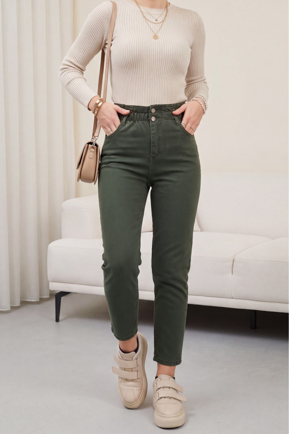 High Waist Jeans With Elastic Waist    -Khaki