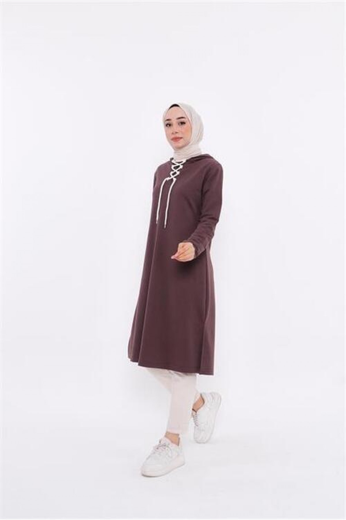 Eflin Neckline Tie Hooded Long Sweatshirt
