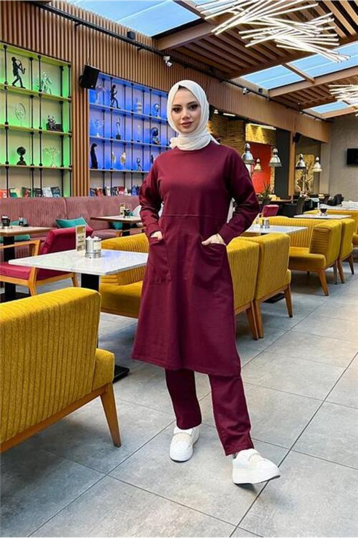 Simple Basic Long Tunic and Pants Two-Piece Sport Set with Two Front Pockets