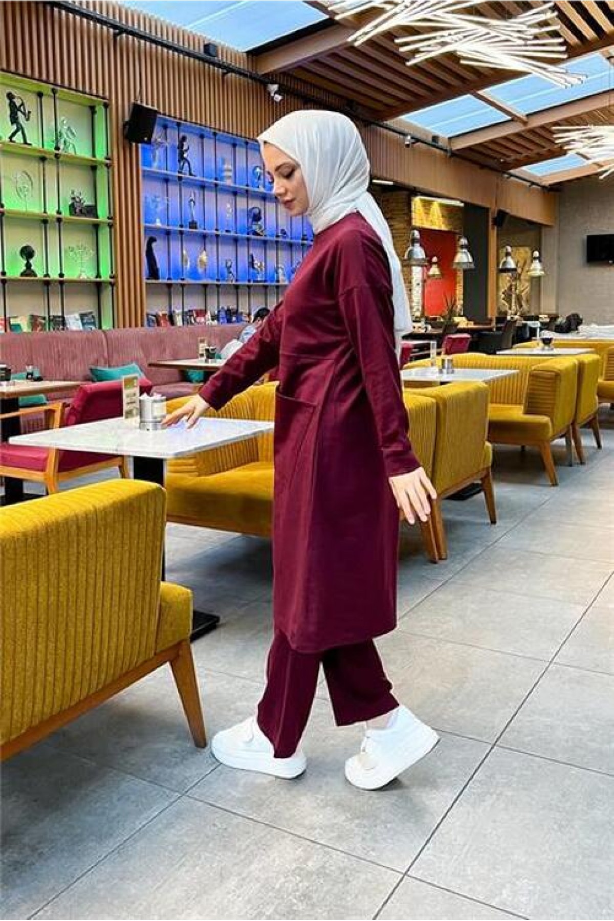 Simple Basic Long Tunic and Pants Two-Piece Sport Set with Two Front Pockets