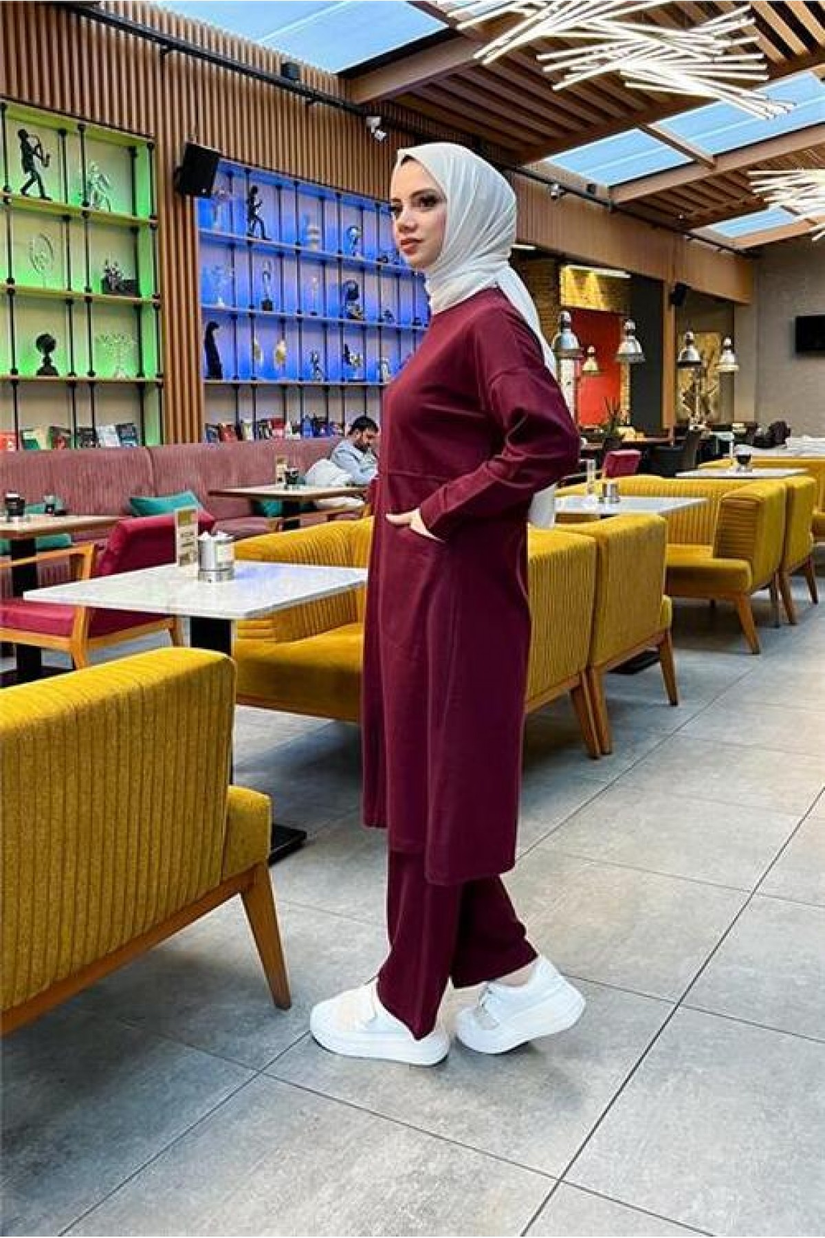 Simple Basic Long Tunic and Pants Two-Piece Sport Set with Two Front Pockets