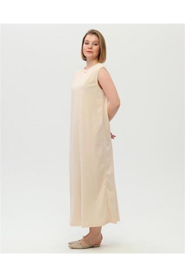 Defile İçlik Sade Basic Kolsuz Elbise 