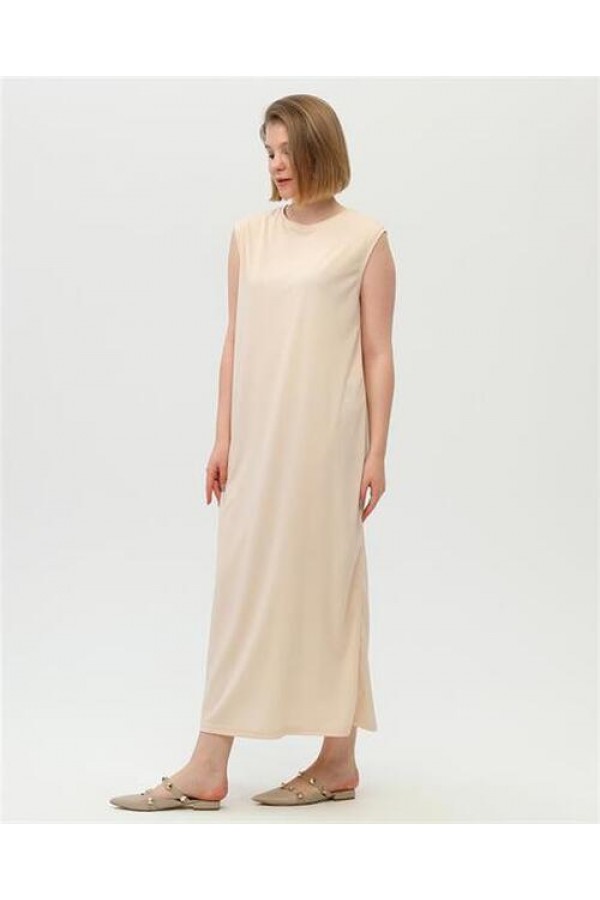 Defile İçlik Sade Basic Kolsuz Elbise 