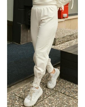 بنطال مزين بأحجار الزيميري مع حزام خصر مطاطي