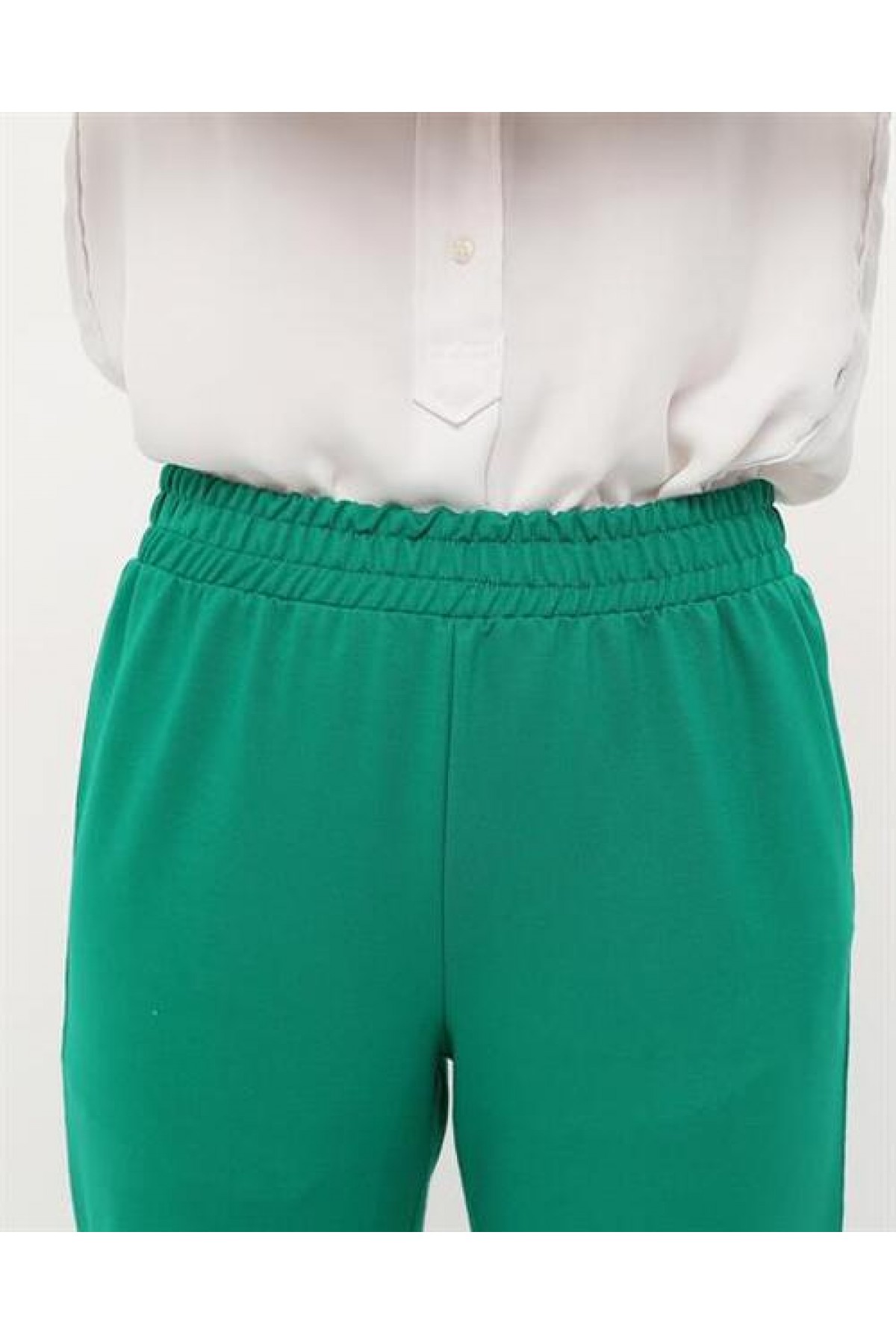 Step Pants with Cuffed Legs and Elastic Waistband detay görseli