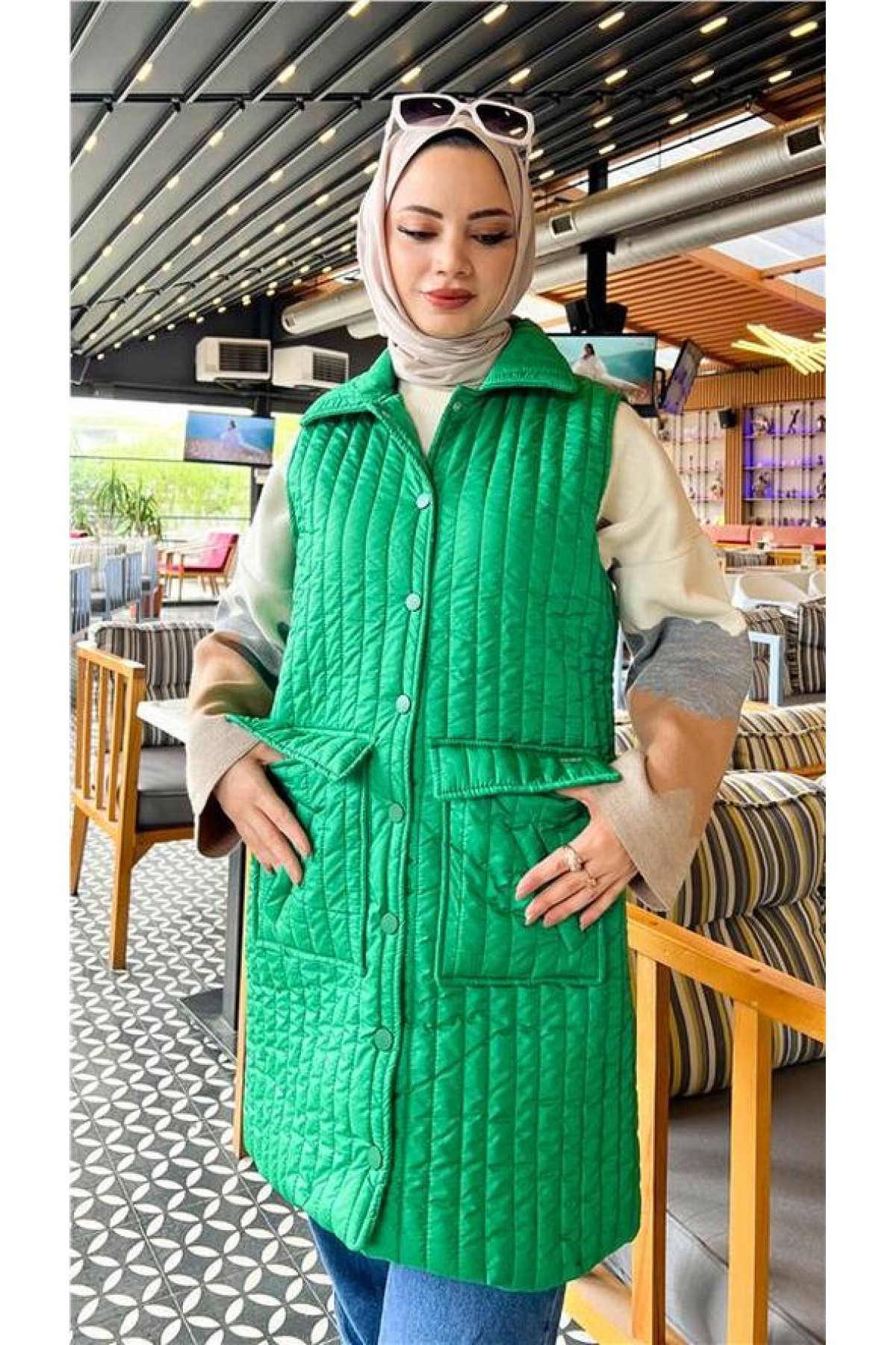Ahenk Quilted Sleeveless Vest with Pockets