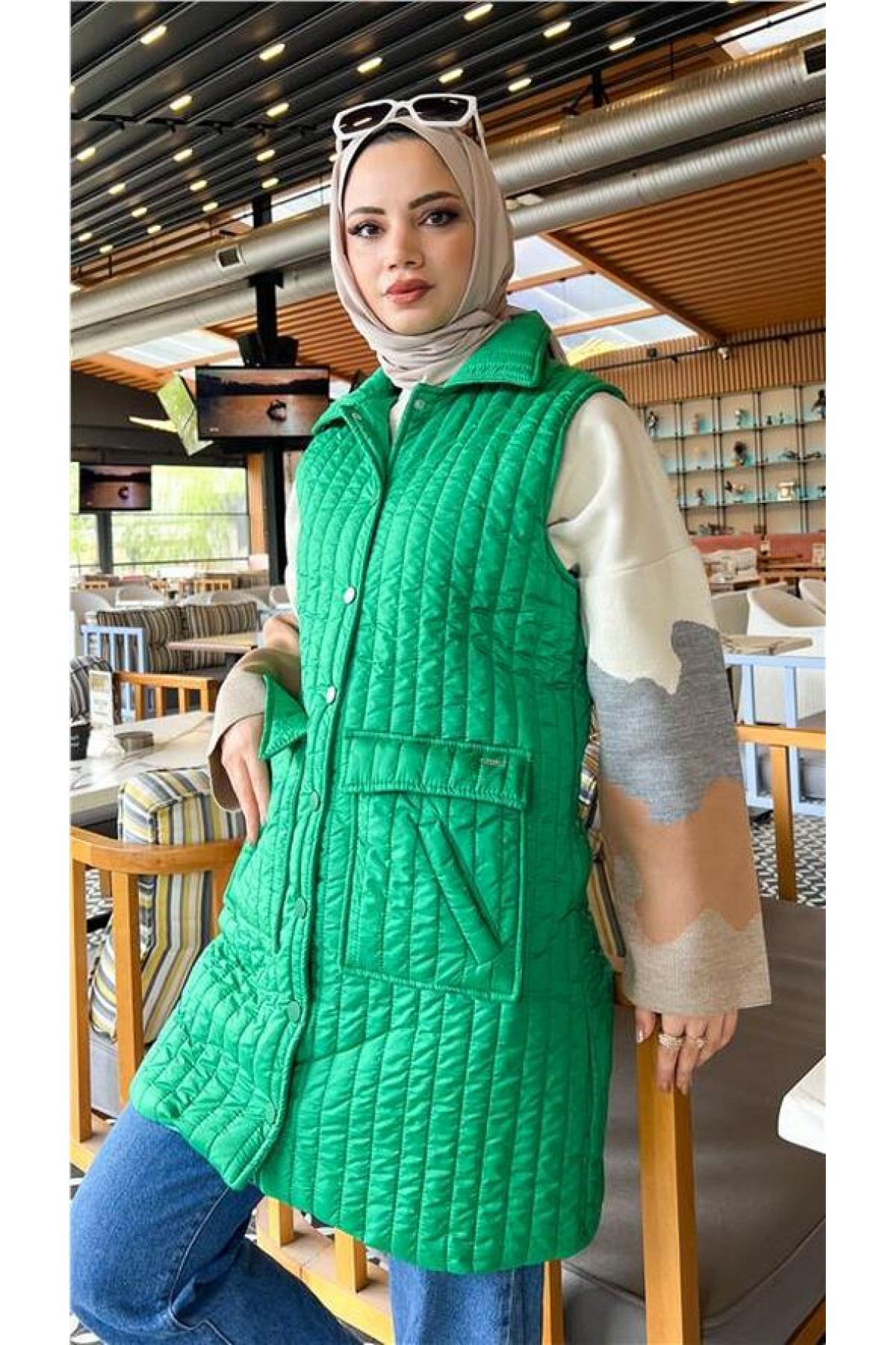 Ahenk Quilted Sleeveless Vest with Pockets