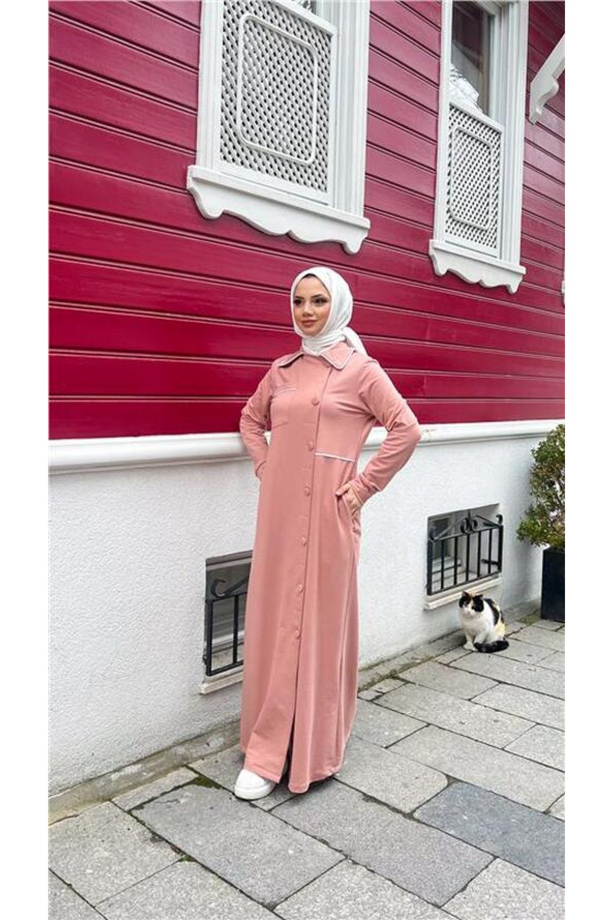 Yakalı Cepli Yandan Düğmeli Pamuklu Uzun Ferace 