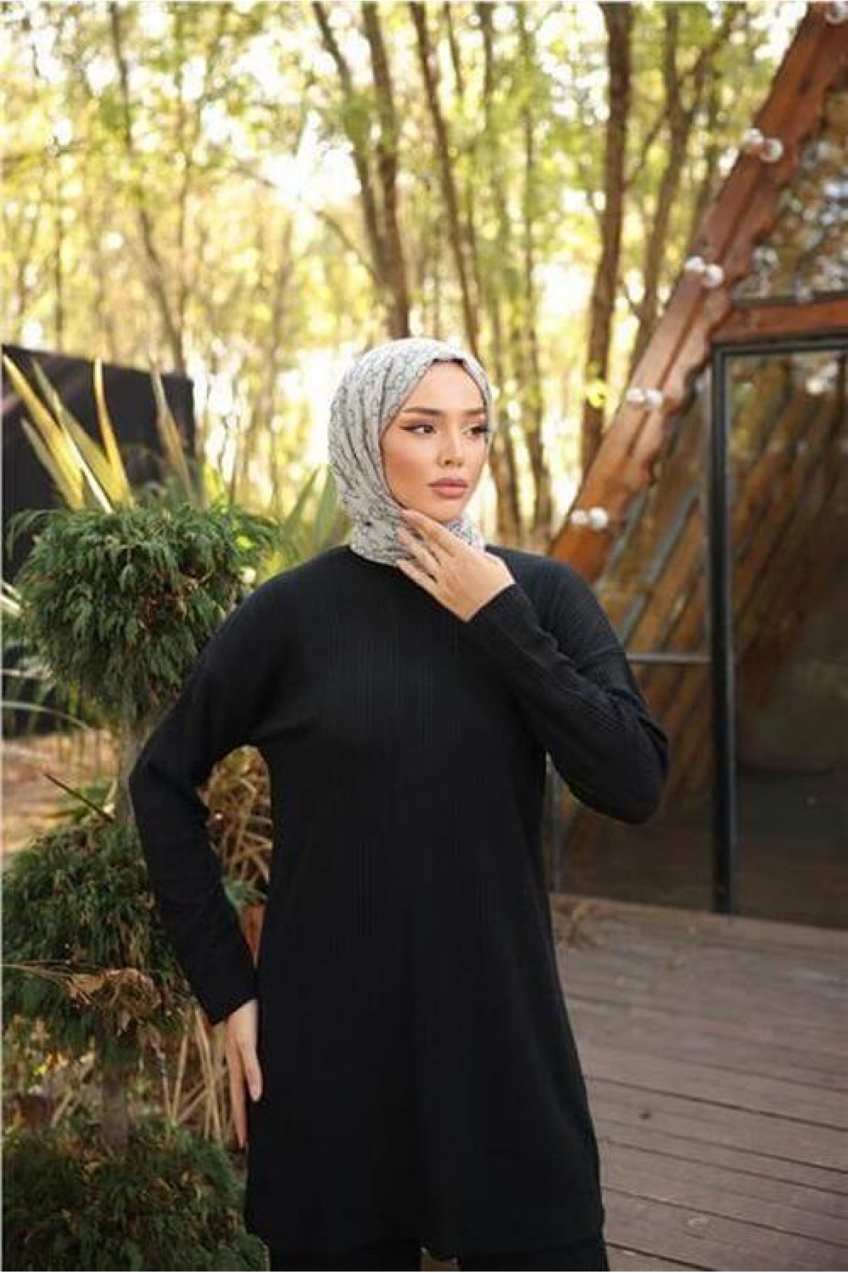 Crew Neck Short Tunic and Pants Simple Two-Piece Hijab Tracksuit Set