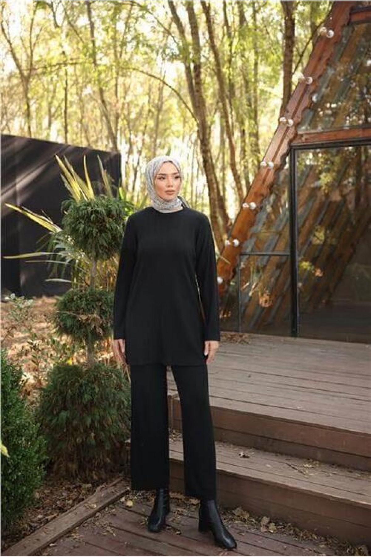 Crew Neck Short Tunic and Pants Simple Two-Piece Hijab Tracksuit Set