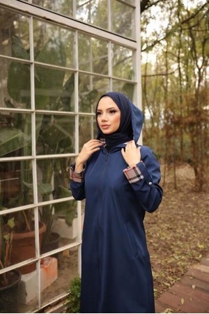 Kapşonlu Çıtçıtlı Kapitone Uzun Bondit Kap 