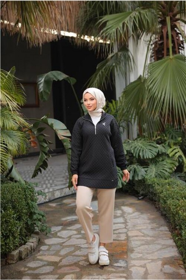 Kısa Fermuarlı Yaka Kapitone Şık Spor Sweat 