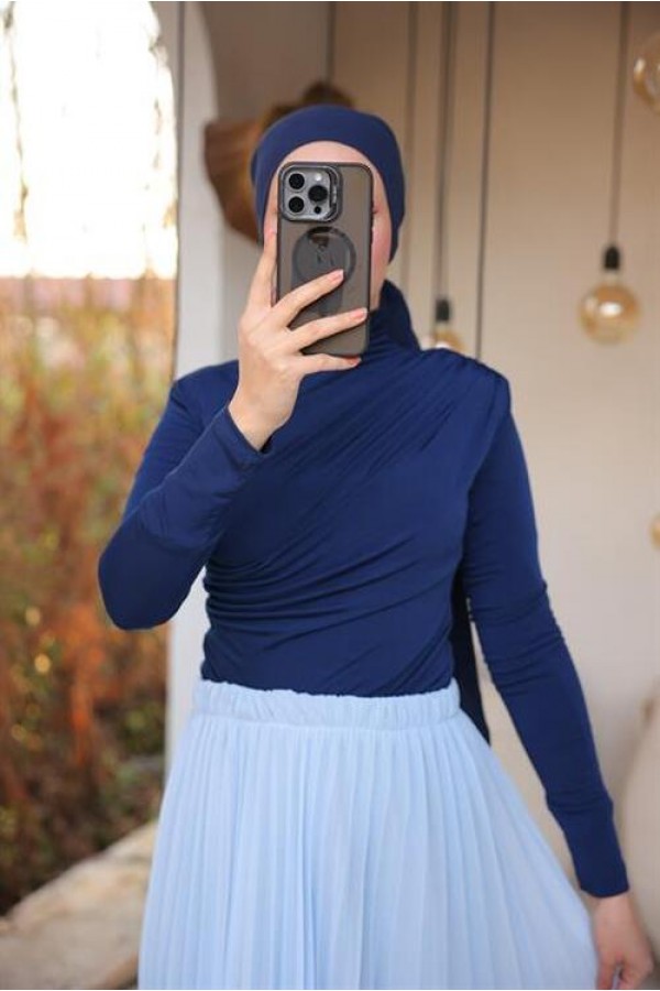 Boğazlı Uzun Kollu Sade Bluz 