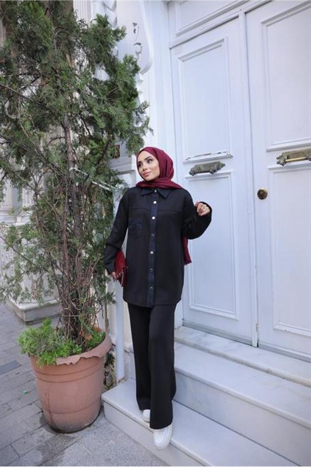 Snap Button Shirt Collar Pocket Two-Piece Hijab Tracksuit Set