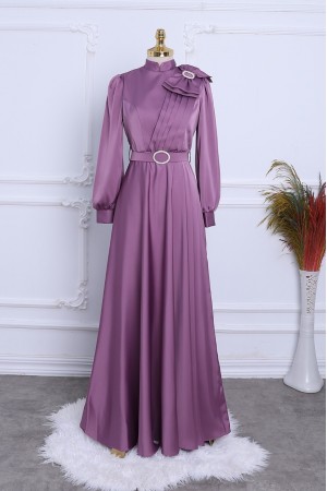 Broşlu Fiyonklu Taşlı Kemerli Saten Abiye -Lila