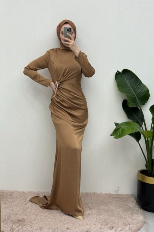 Side Pleated Stone Taka Detailed Satin Evening Dress -Mink color
