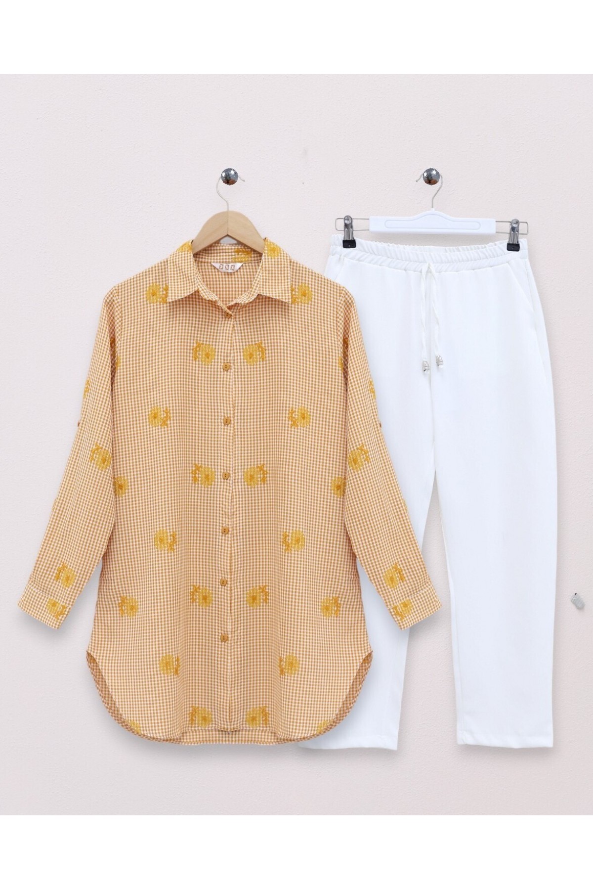 Floral Embroidery Check Shirt -Orange