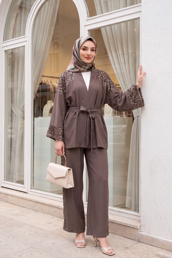 Omzu Ve Kolu Pul Payet Kemerli Pantolonlu Keten Görünümlü Kimono Takım  -Toprak