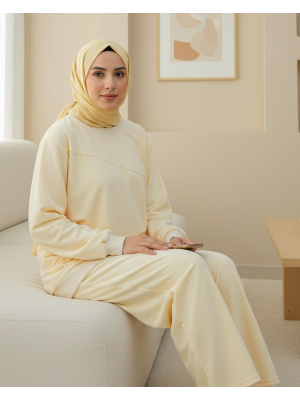 بدلة قطنية ممشطة مع بنطلون عشبي بخيطين -اللون البيج