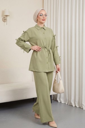 Kolları Fiyonk Detaylı İthal Krep Pantolonlu Takım -Çağla Y.