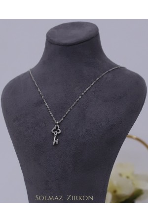 Anahtar Model Solmayan Zirkon Kolye -Gümüş