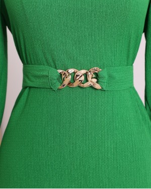 Kemeri Zincir Detaylı Krinkıl Tesettür Elbise -Yeşil