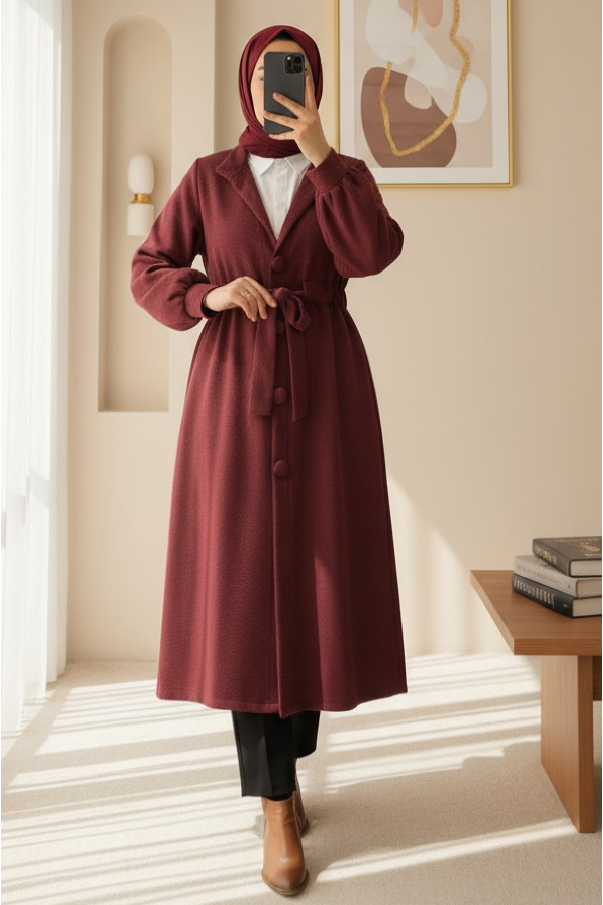 Magnificent Collar Tunnel Lace -Maroon
