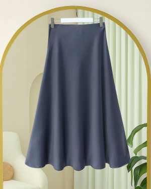 تنورة زرا الساتان السادة -لون مدخن