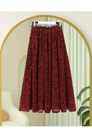 تنورة من الأورجانزا مبطنة، مزودة بحزام، منقوشة -بوردو