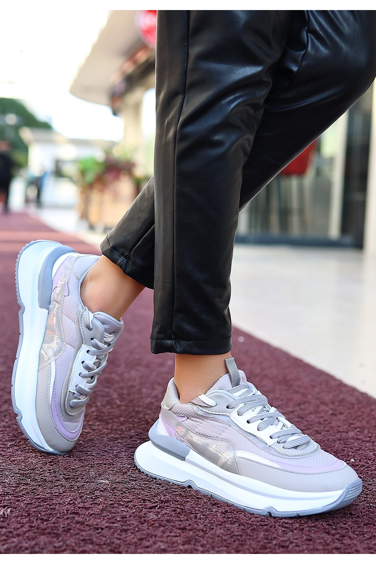 Aleh Grey Leather Lace-up Sneakers