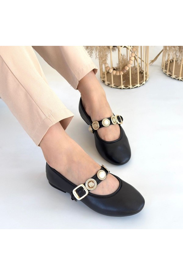 Atnis Black Leather Ballet Flats
